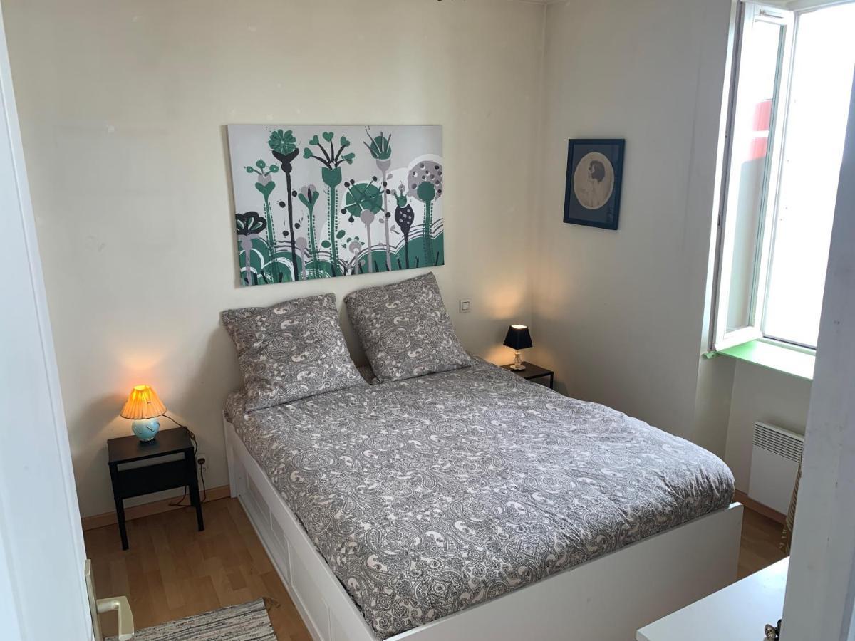 Apartment Centre Pres Avenue De Verdun 10 Mn A Pied De La Grande 4 Personnes